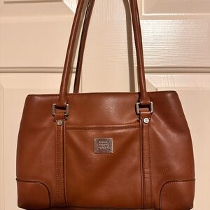 Liz Claiborne Chestnut Brown Leather Shoulder Bag